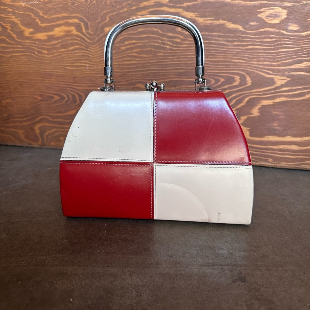 Vintage 1960’s Red and White Handbag